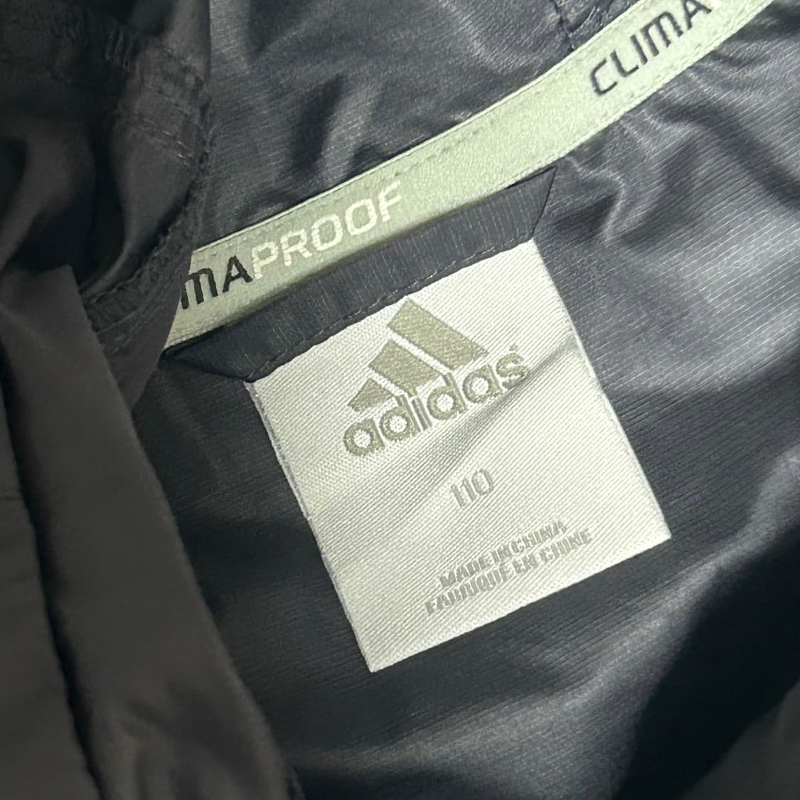 110 아디다스 리버풀 골드라인 블랙 후드 바람막이 상품이미지4