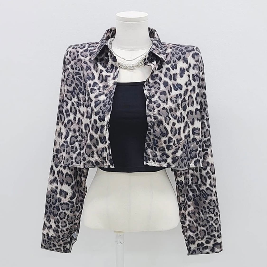레오파드 호피 패턴 크롭 셔츠 상품이미지1
