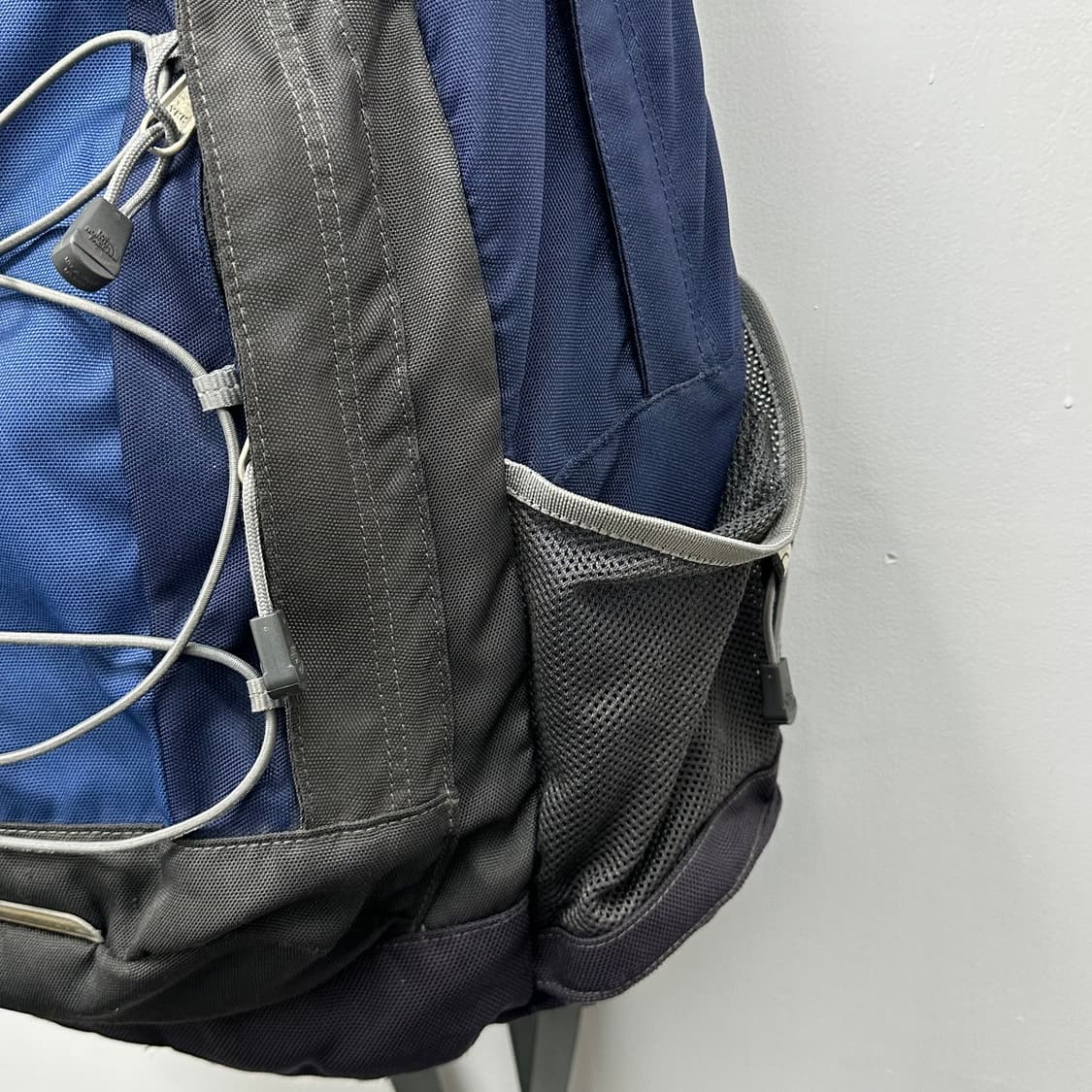 노스페이스 해외판 빈티지 제스터 백팩 30L 상품이미지4