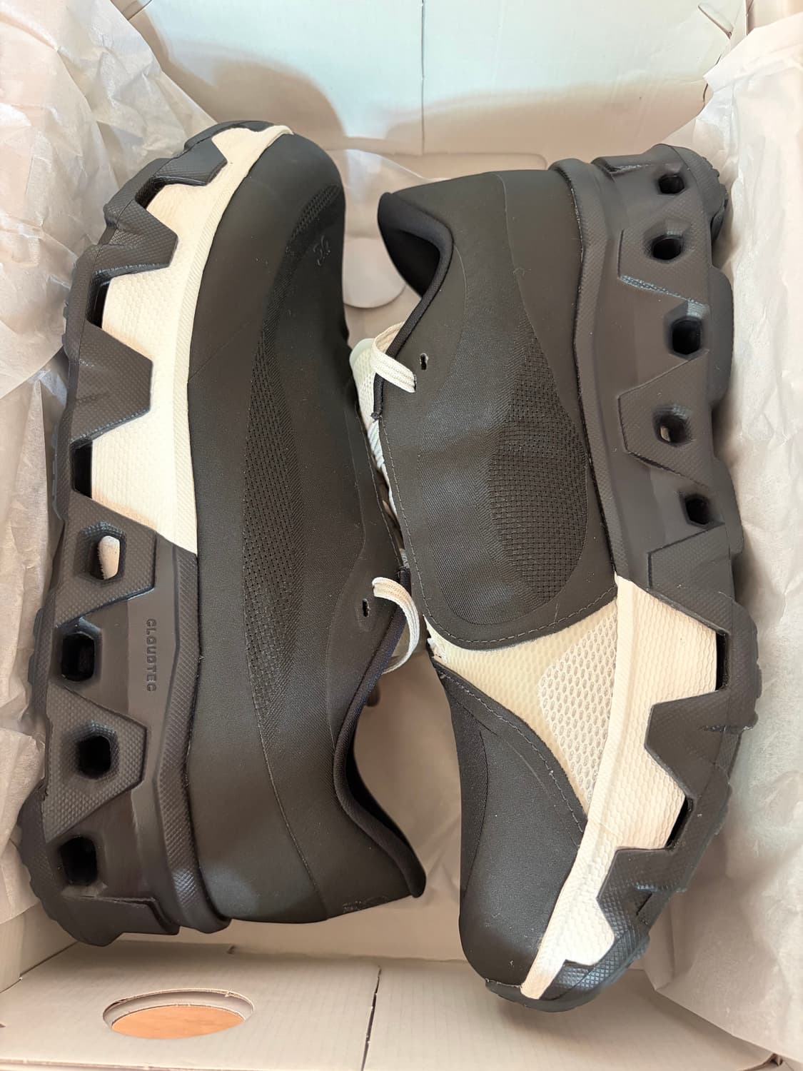 [285] 파프 온러닝 3.0 클라우드몬스터 하이퍼 블랙 새상품💙 상품이미지1