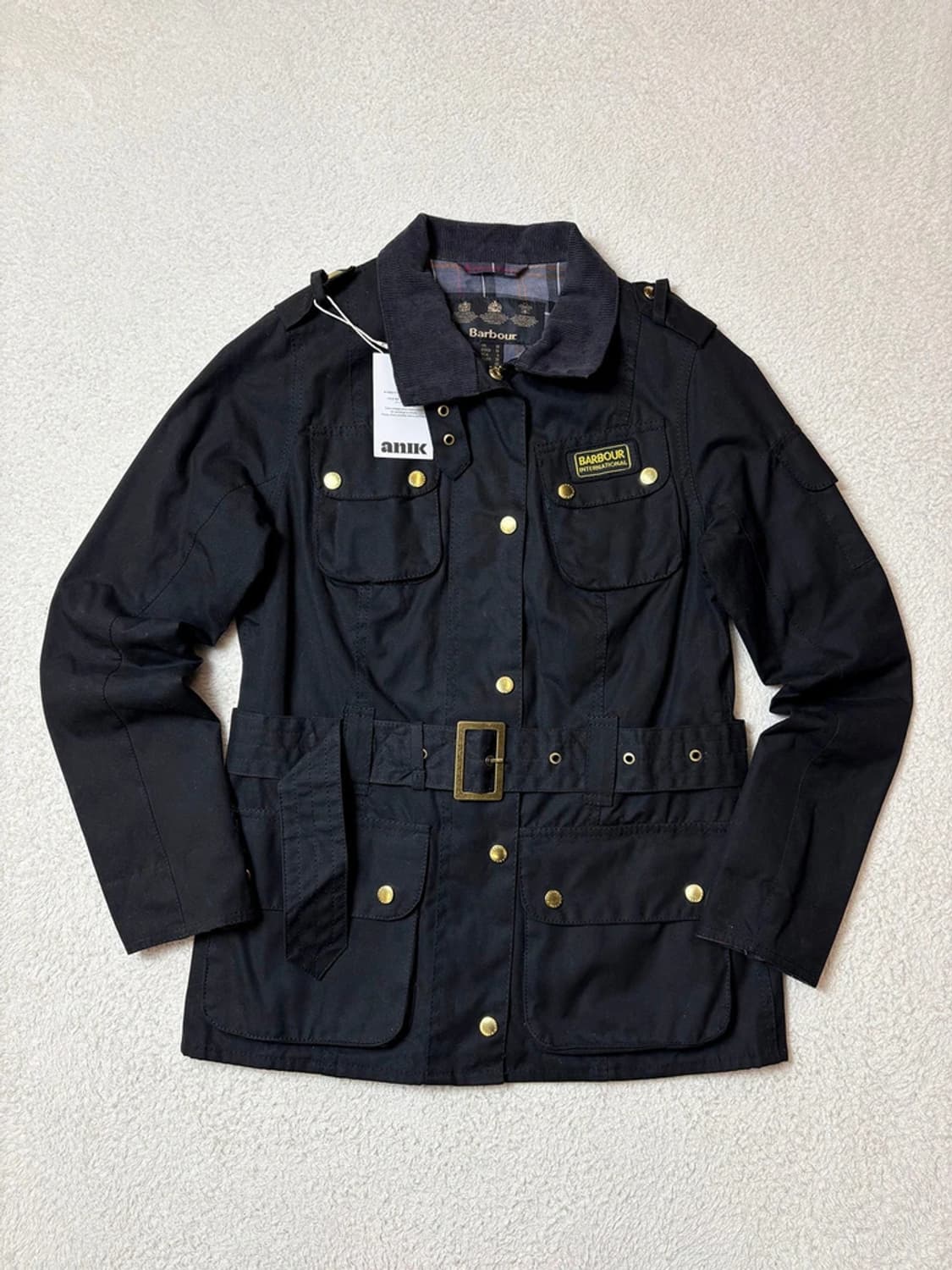 바버 18FW 인터내셔널 왁스드 벨티 자켓 PN6584 상품이미지1