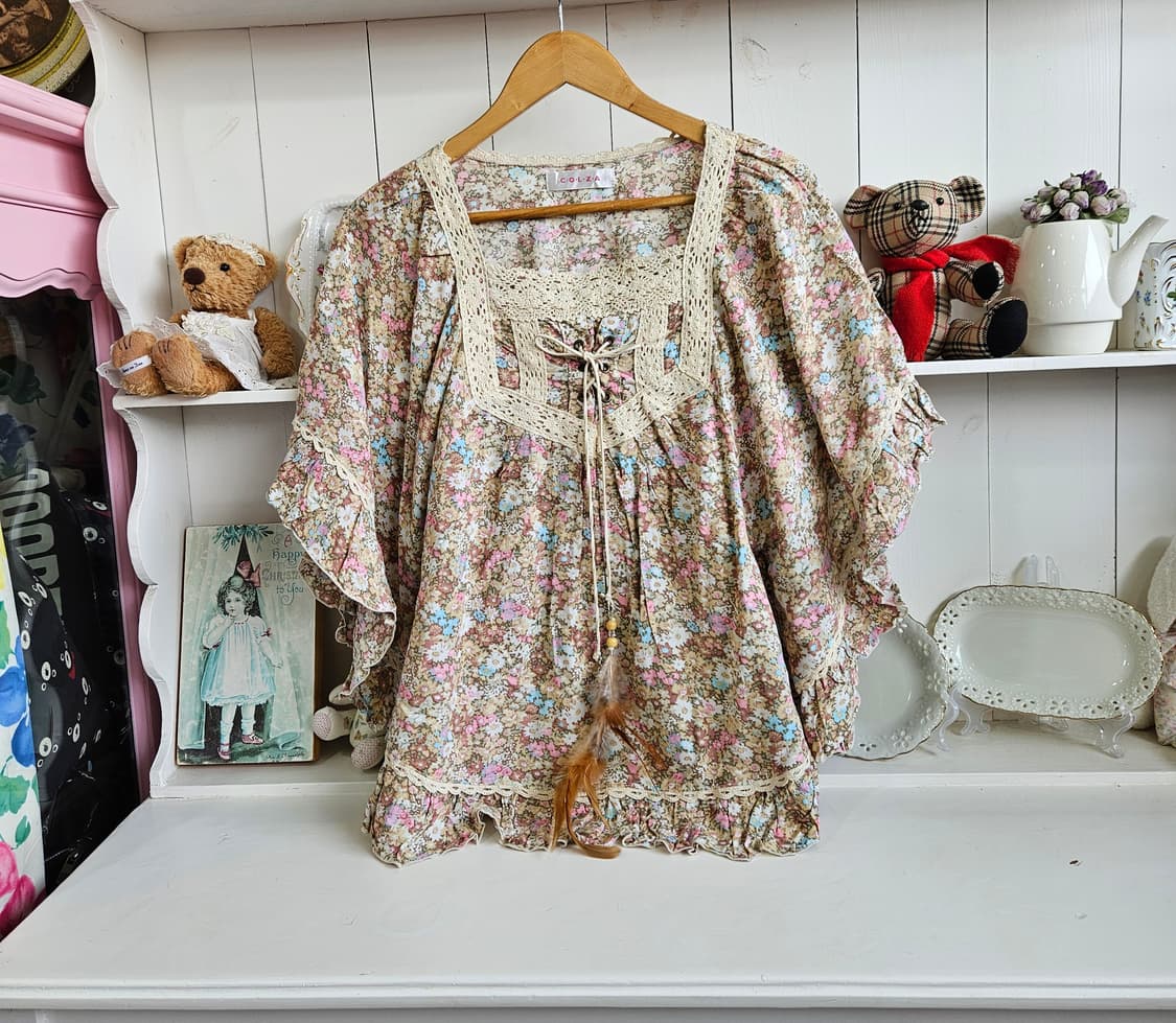 0327 플라워 코르셋 레이스 케이프블라우스 상품이미지1