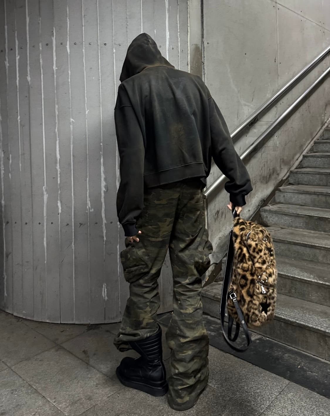 Tech Camo Wide Cargo Pants 상품이미지1