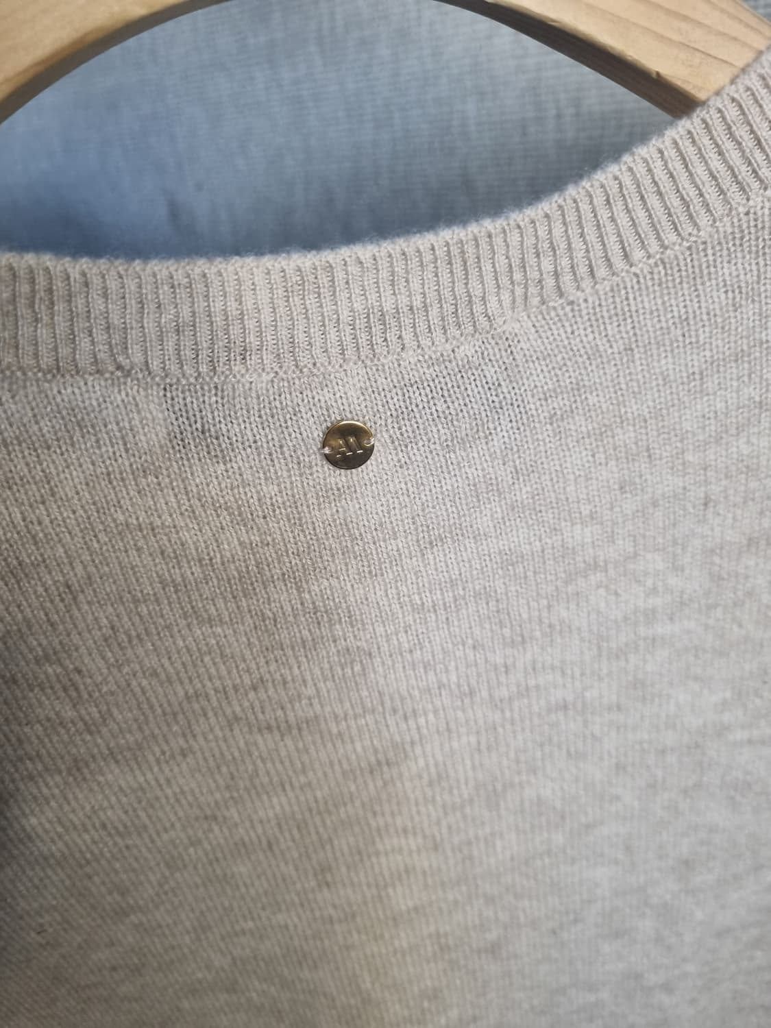 이태리 명품 브랜드 안드레모리스
100%캐시미어 긴팔니트 상품이미지4