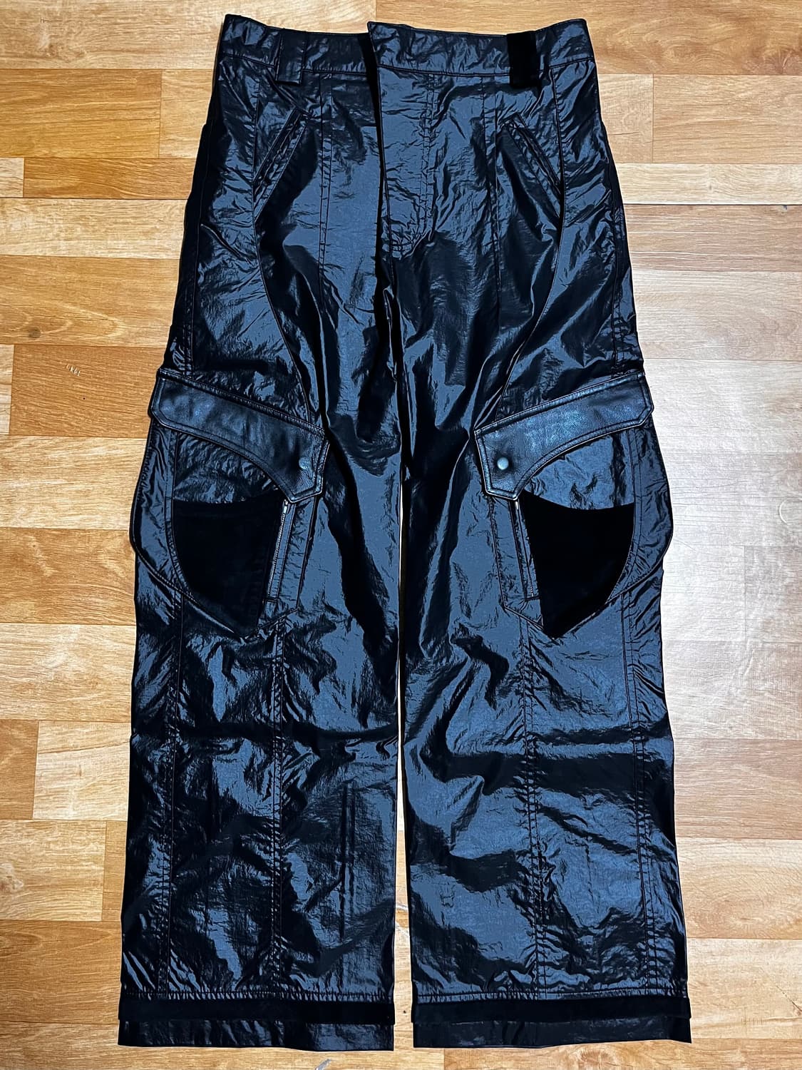 xs size) xlim EP.7 04 TROUSERS 유광블랙 상품이미지3