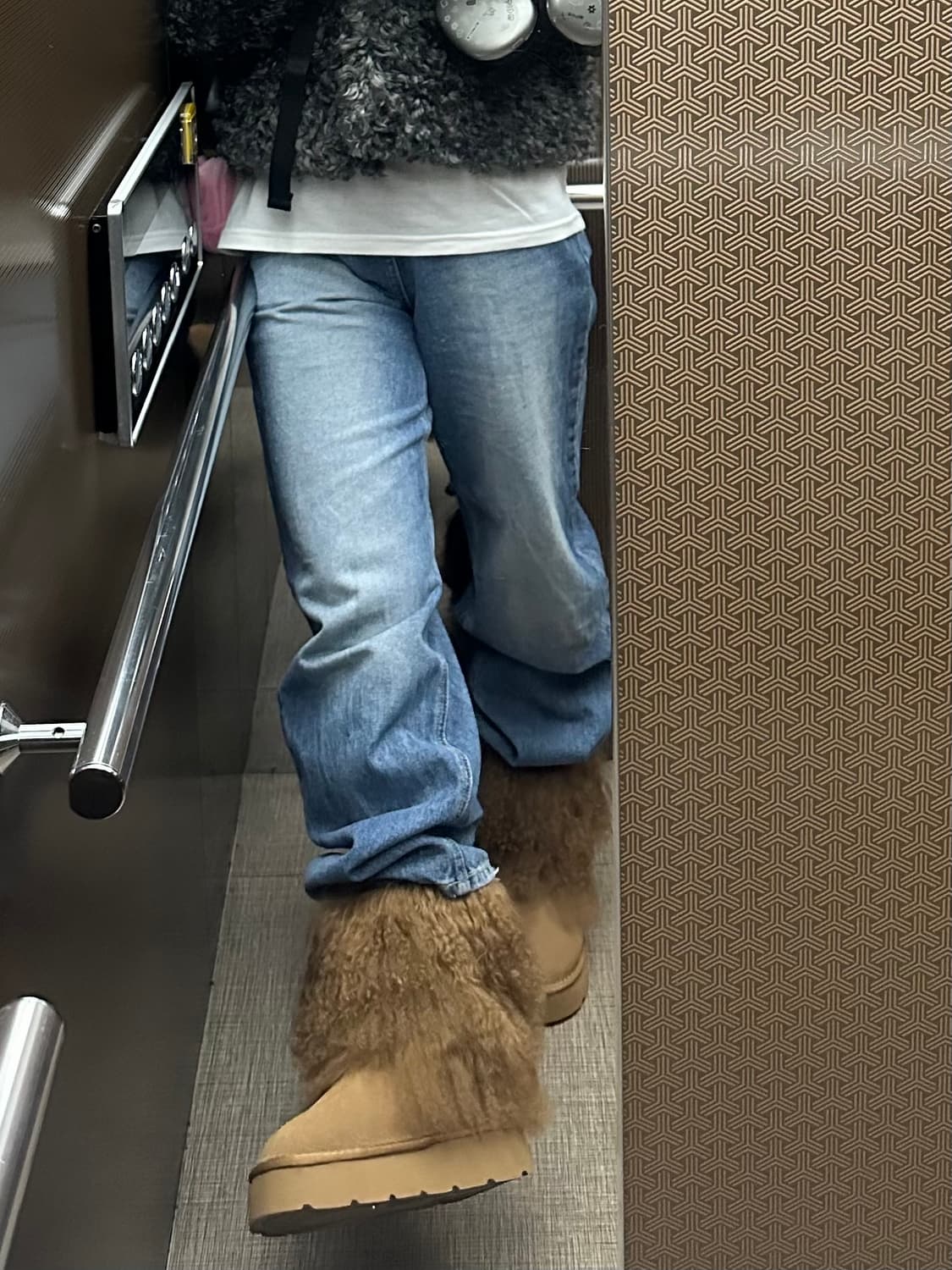 마르디 메크르디 퍼 어그 230 상품이미지4