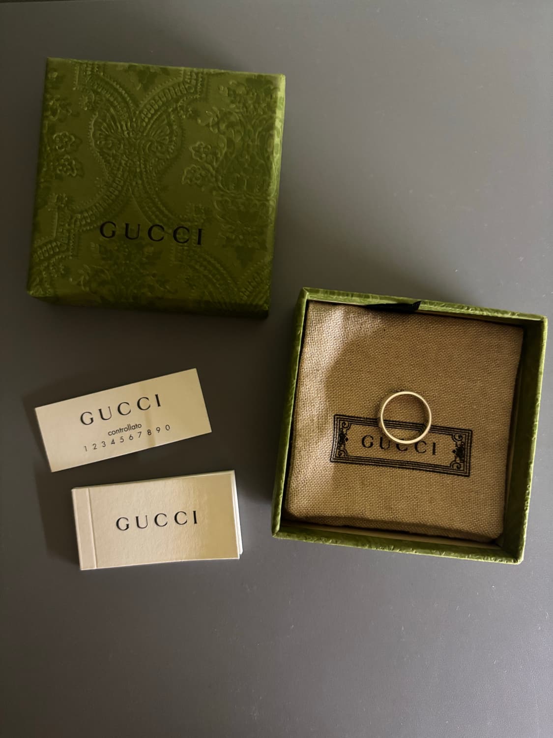 구찌 블라인드 포 러브 반지  상품이미지1