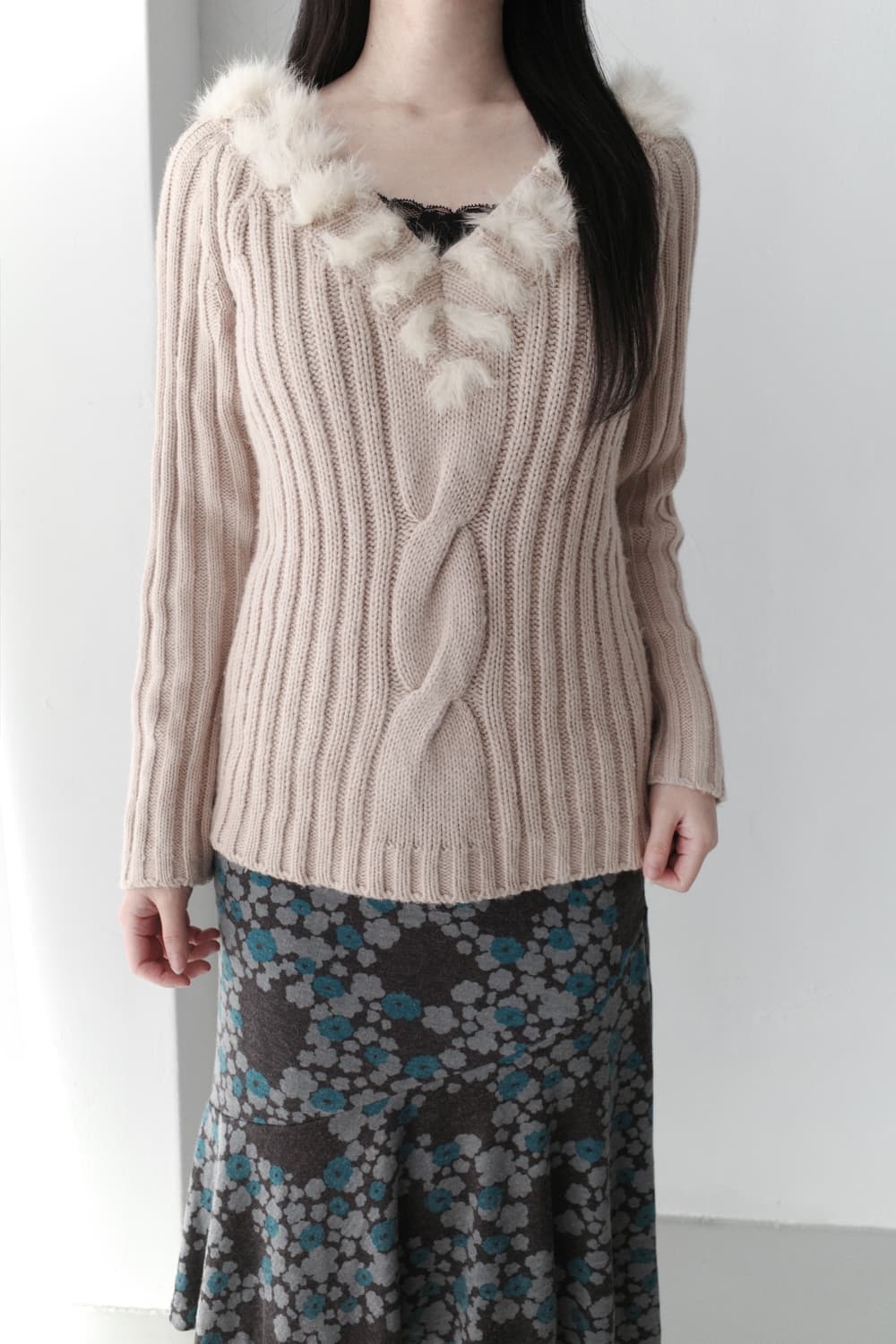 fur v-neck knit  상품이미지6