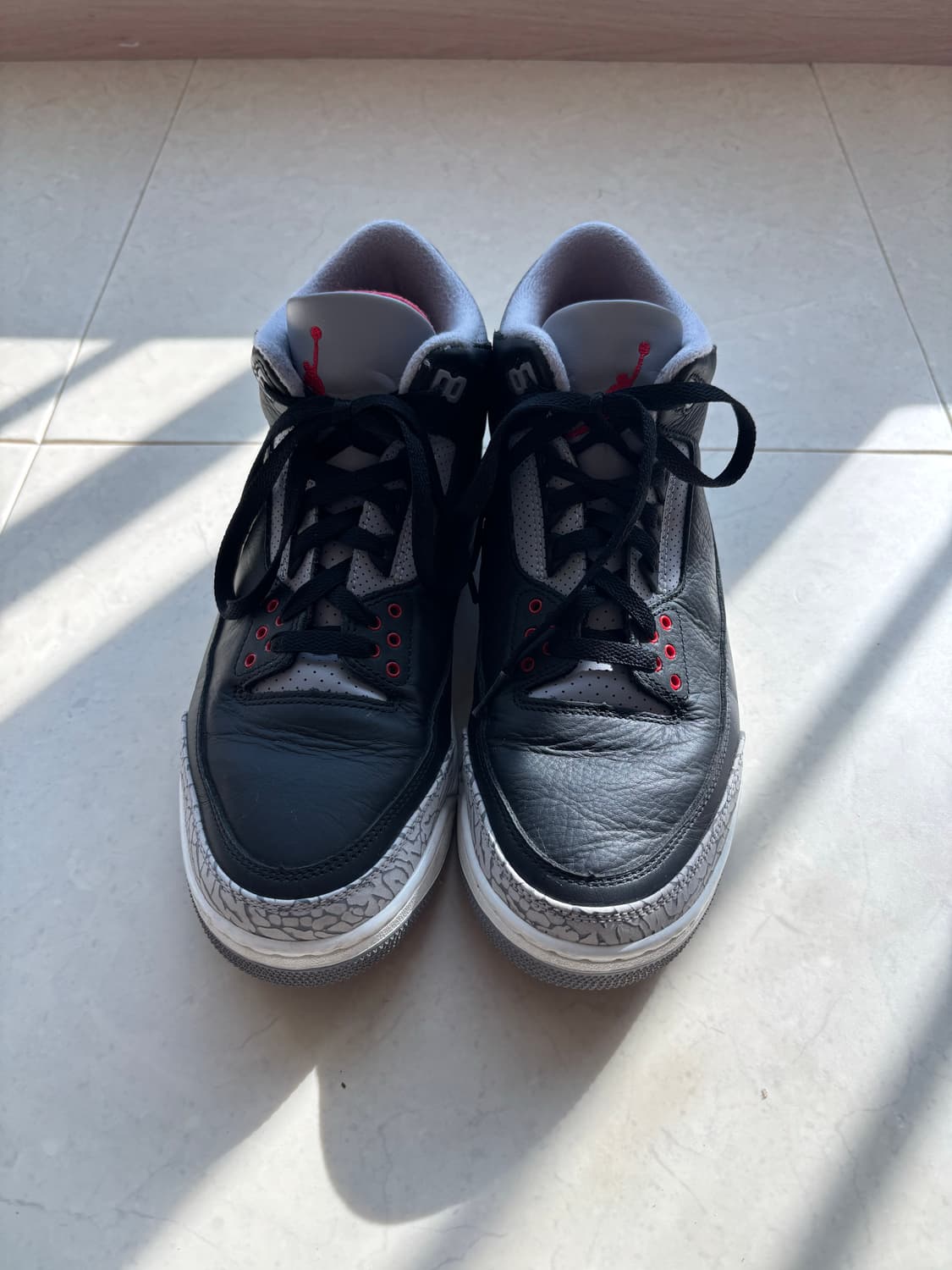 나이키 에어 조던3 레트로 블랙 시멘트 2024 (285) 상품이미지1