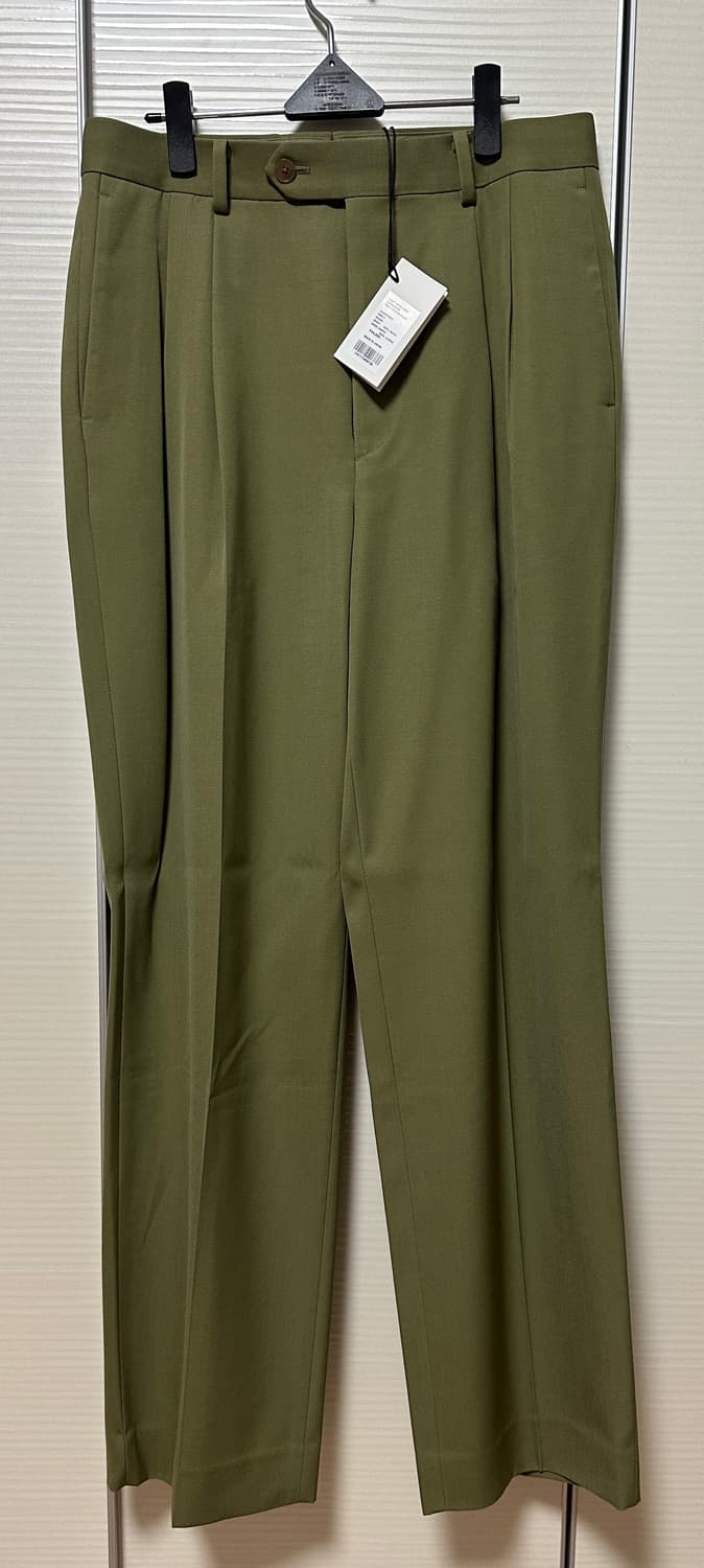 오라리 24SS 라이트 울 맥스 개버딘 투턱 슬랙스 카키 3사이즈 상품이미지2