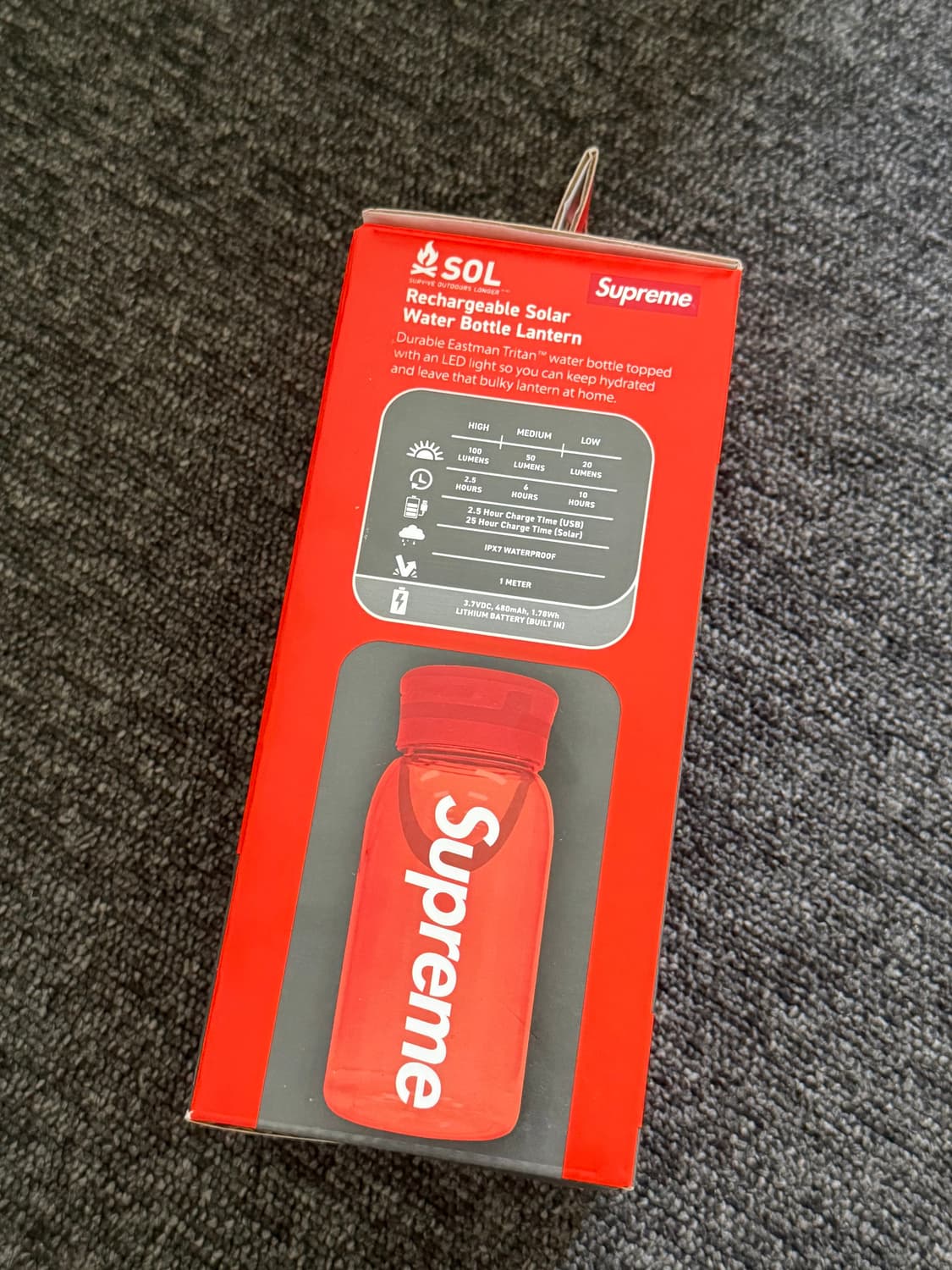 슈프림 리차지어블 솔라 워터 보틀 랜턴 상품이미지2