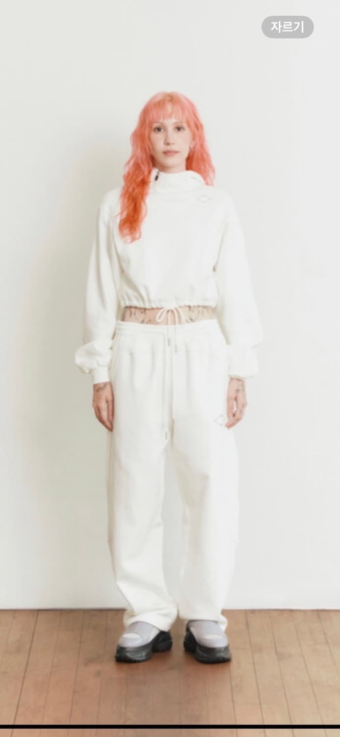 (새상품) 미스치프 후드티 상품이미지3