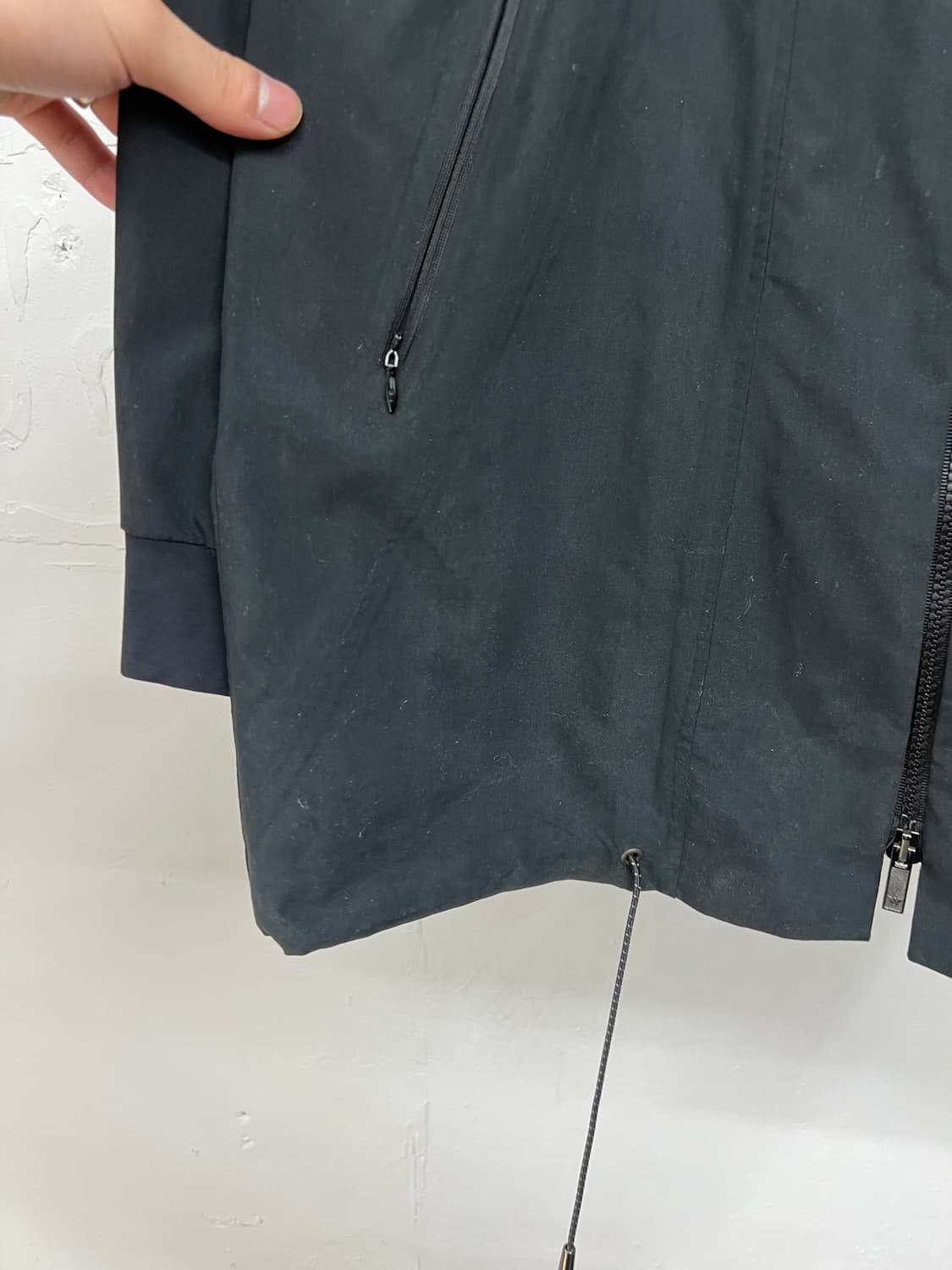 엠포리오 아르마니 테크니컬 집업 파카 상품이미지8