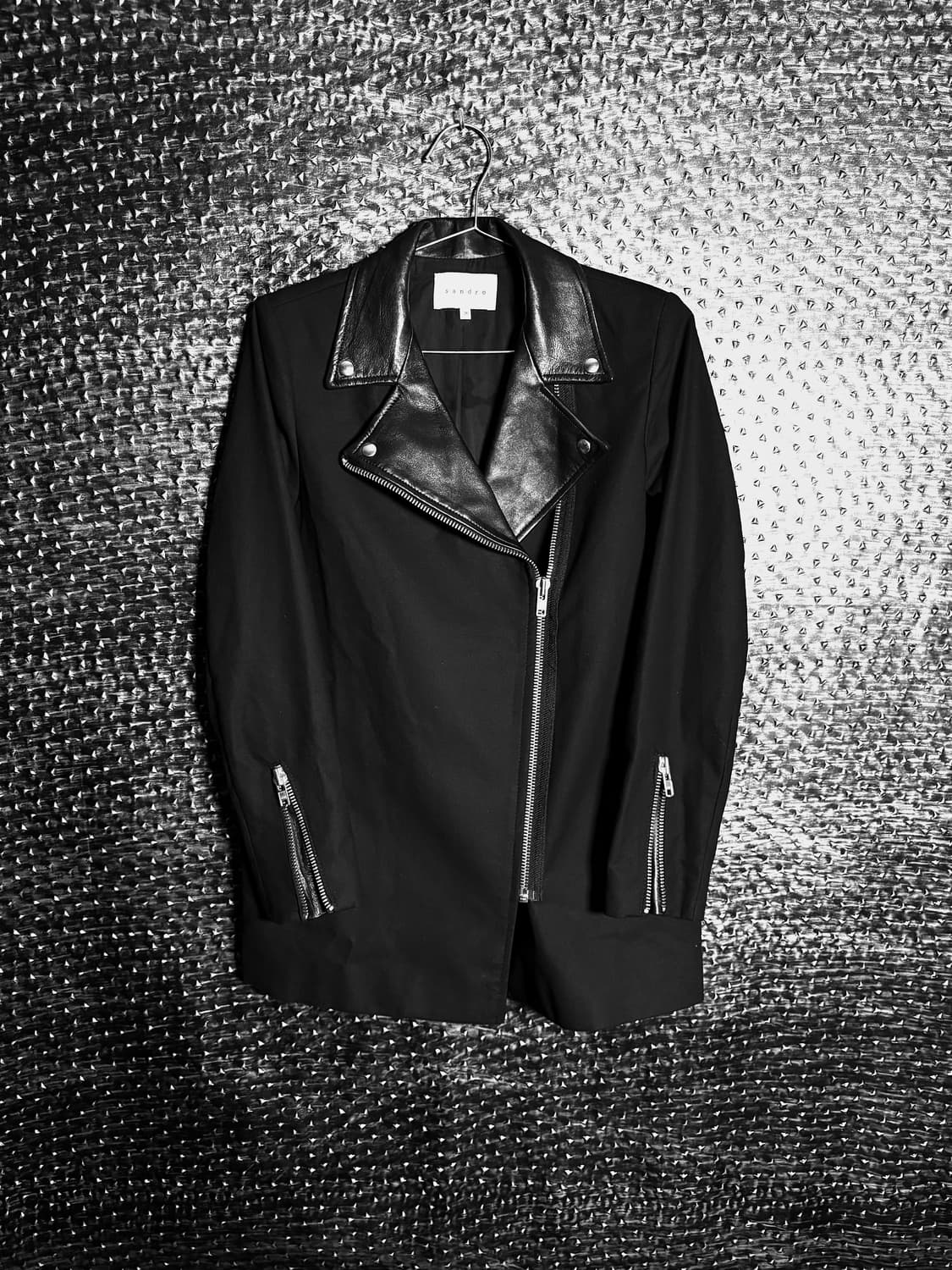 산드로 레더카라넥 블레이저 상품이미지1