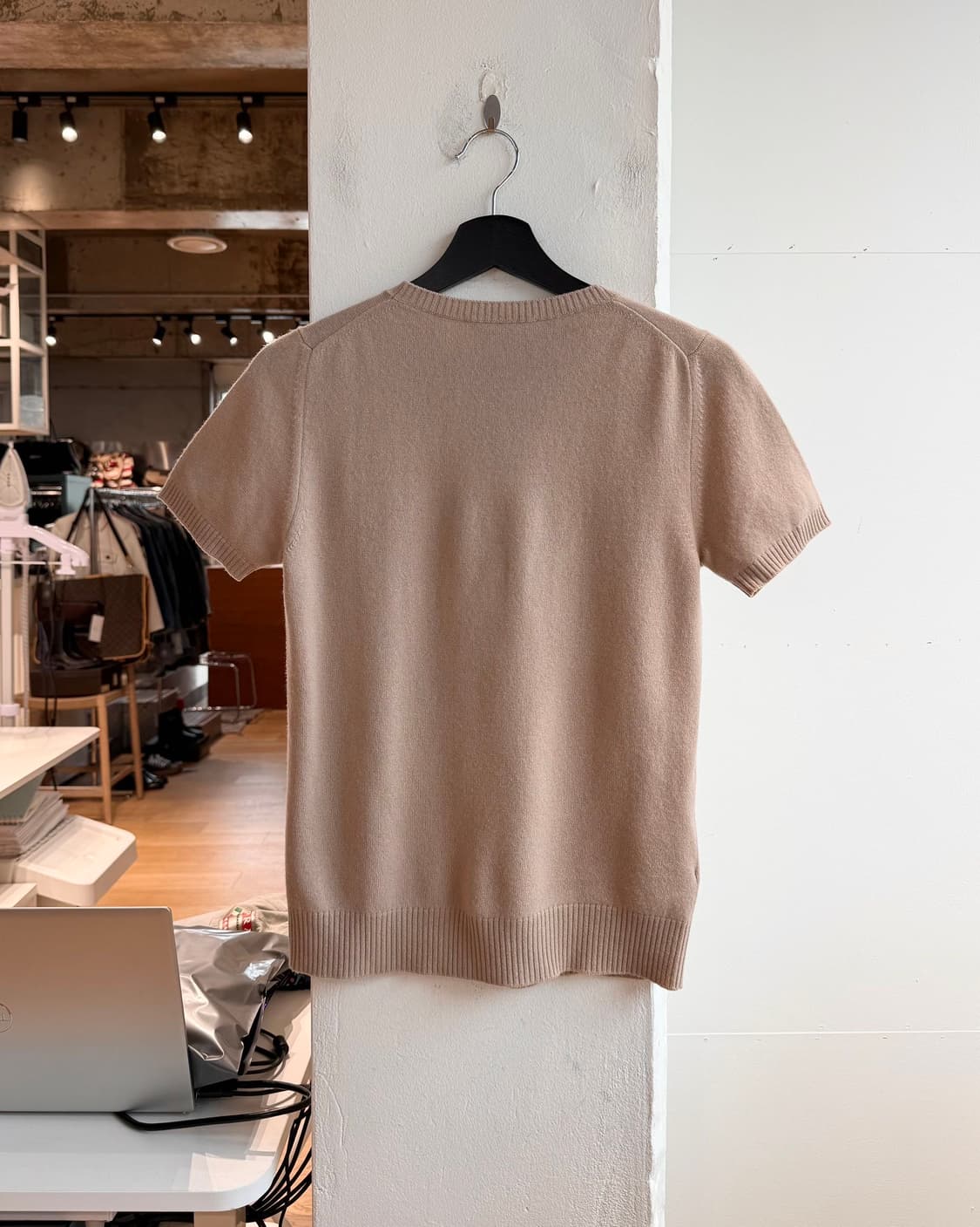 미우미우 베이지 로고 인타르시아 캐시미어 하프니트  상품이미지7