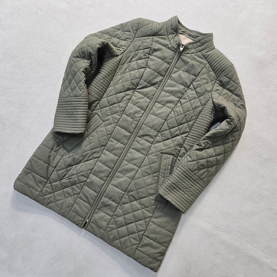 95 올리비아하슬러 여성 퀄팅 폴리 점퍼 0319Y 상품이미지1