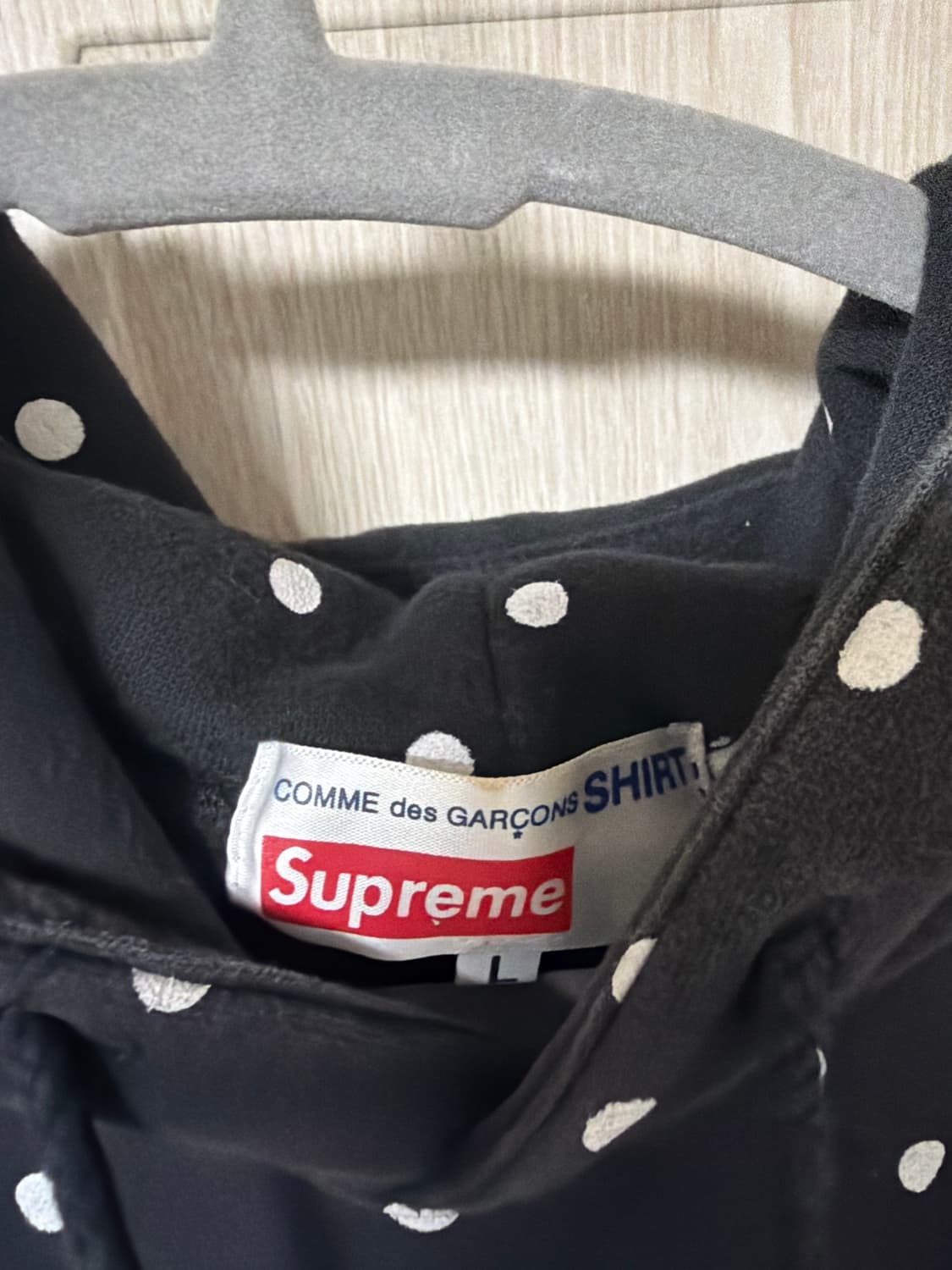 슈프림 꼼데가르송 도트 후드티 상품이미지2