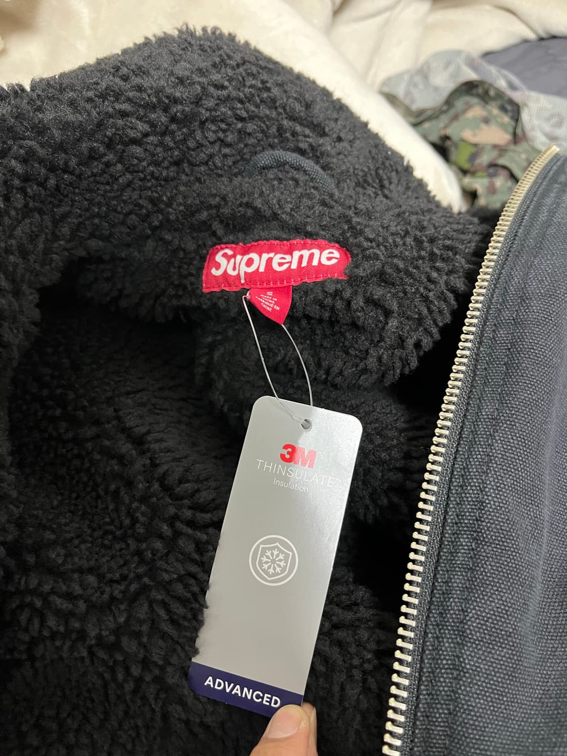 슈프림 포우 셔링 라인드 봄버 자켓 블랙 - 25FW 상품이미지7