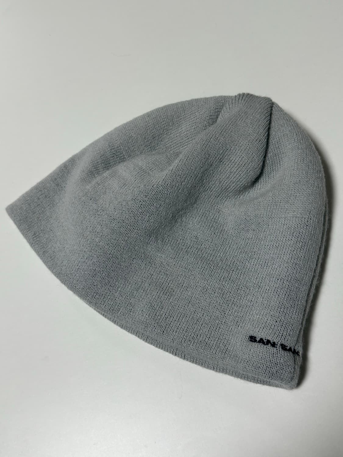 산산기어 24fw 비니 라이트 그레이 상품이미지3