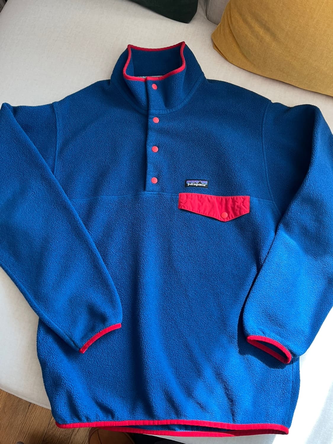 파타고니아 블루/레드 플리스 후리스 풀오버 신칠라 상품이미지1