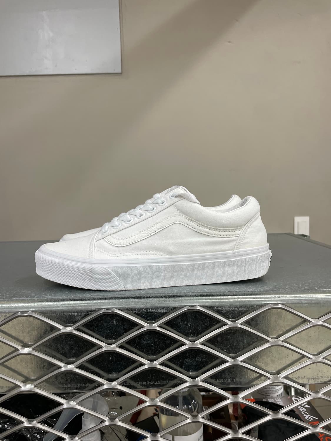 반스 올드스쿨 트루 화이트 250 상품이미지1