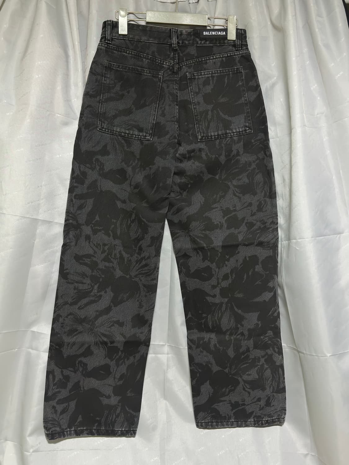 발렌시아가 플로럴 프린트 데님팬츠 상품이미지2