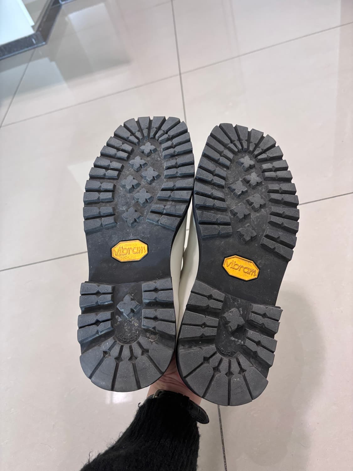 265 자라 니콜슨 콜라보 비브람 로퍼 상품이미지3