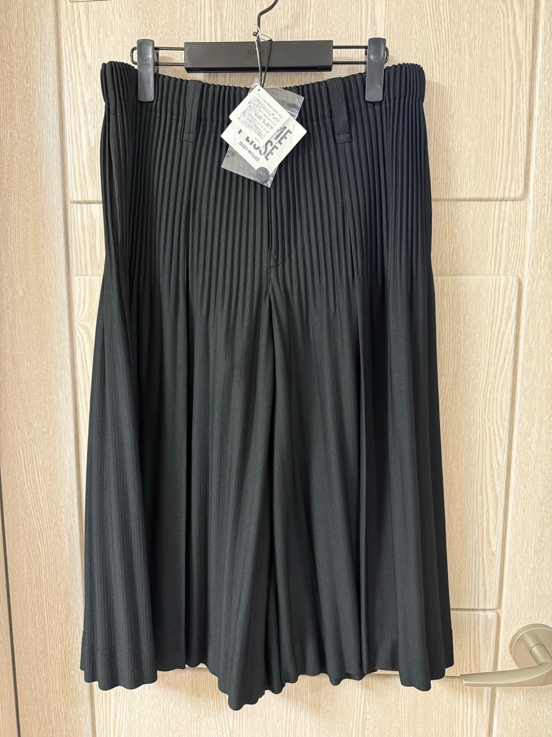 옴므플리세 하카마 숏 (2) (새상품) 상품이미지2