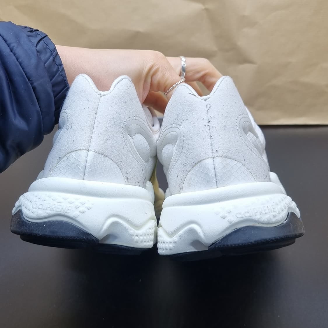 아디다스 오즈위고 퓨어 운동화255 상품이미지4