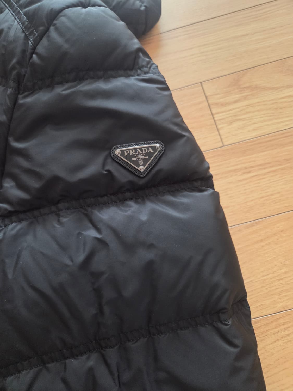 프라다 패딩 상품이미지5