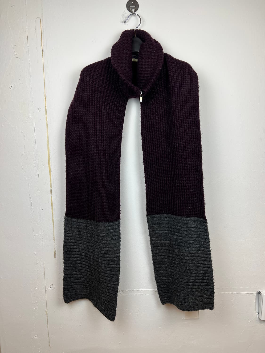 VERA WANG 투톤 니트 집업 머플러 숄 상품이미지1