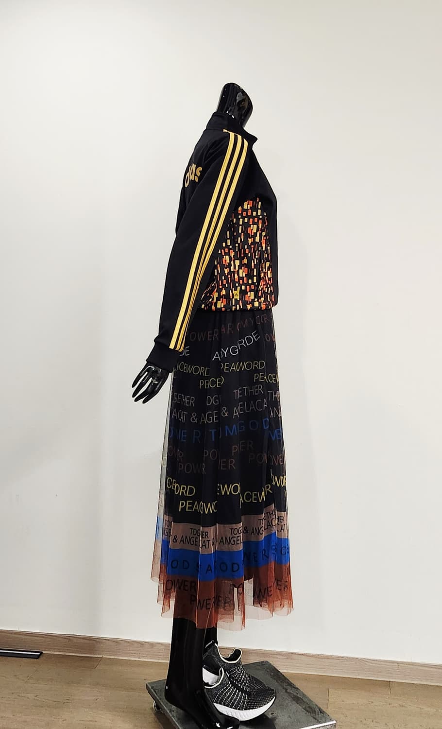 아디다스 픽셀 트랙탑  상품이미지4