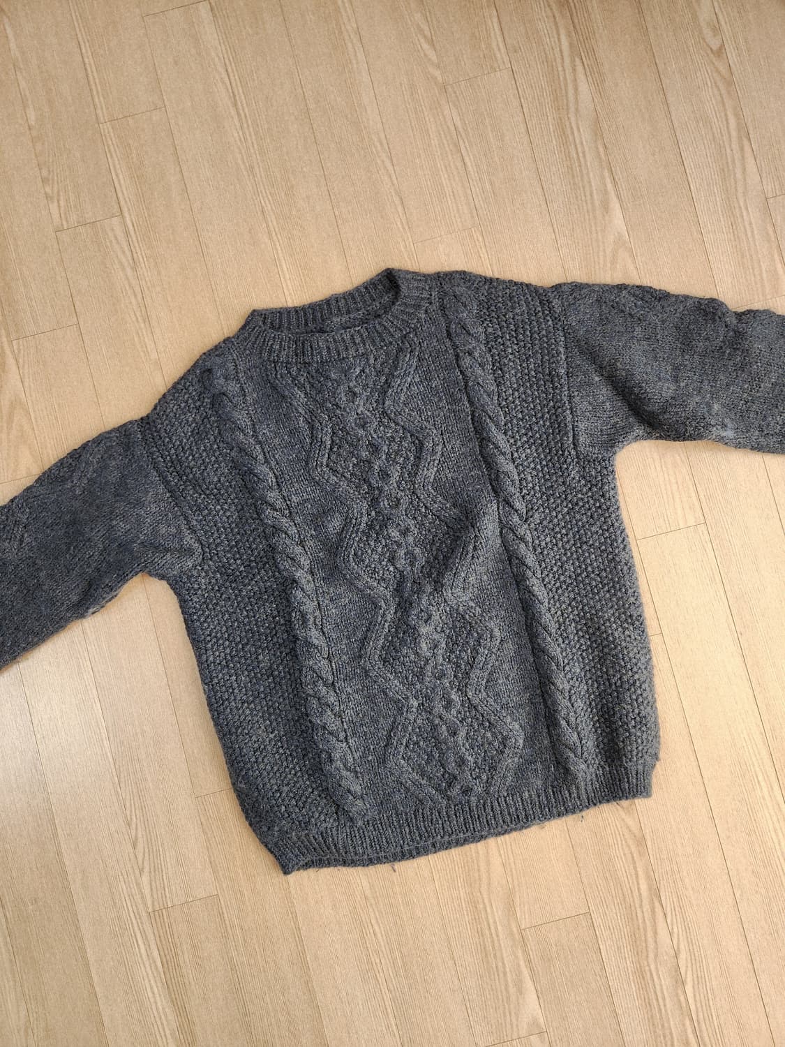 핸드워크 모크넥 헤비울 짜임 니트 상품이미지6