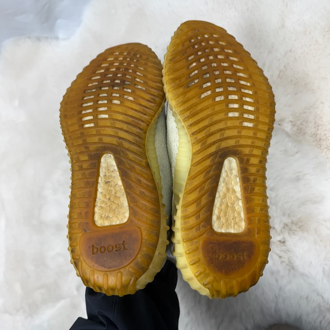 (270) 아디다스 이지부스트 350 V2 버터 상품이미지7