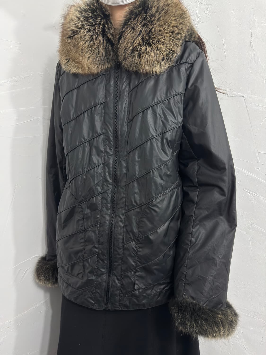 kasamino fox fur detail reversible hood  상품이미지3