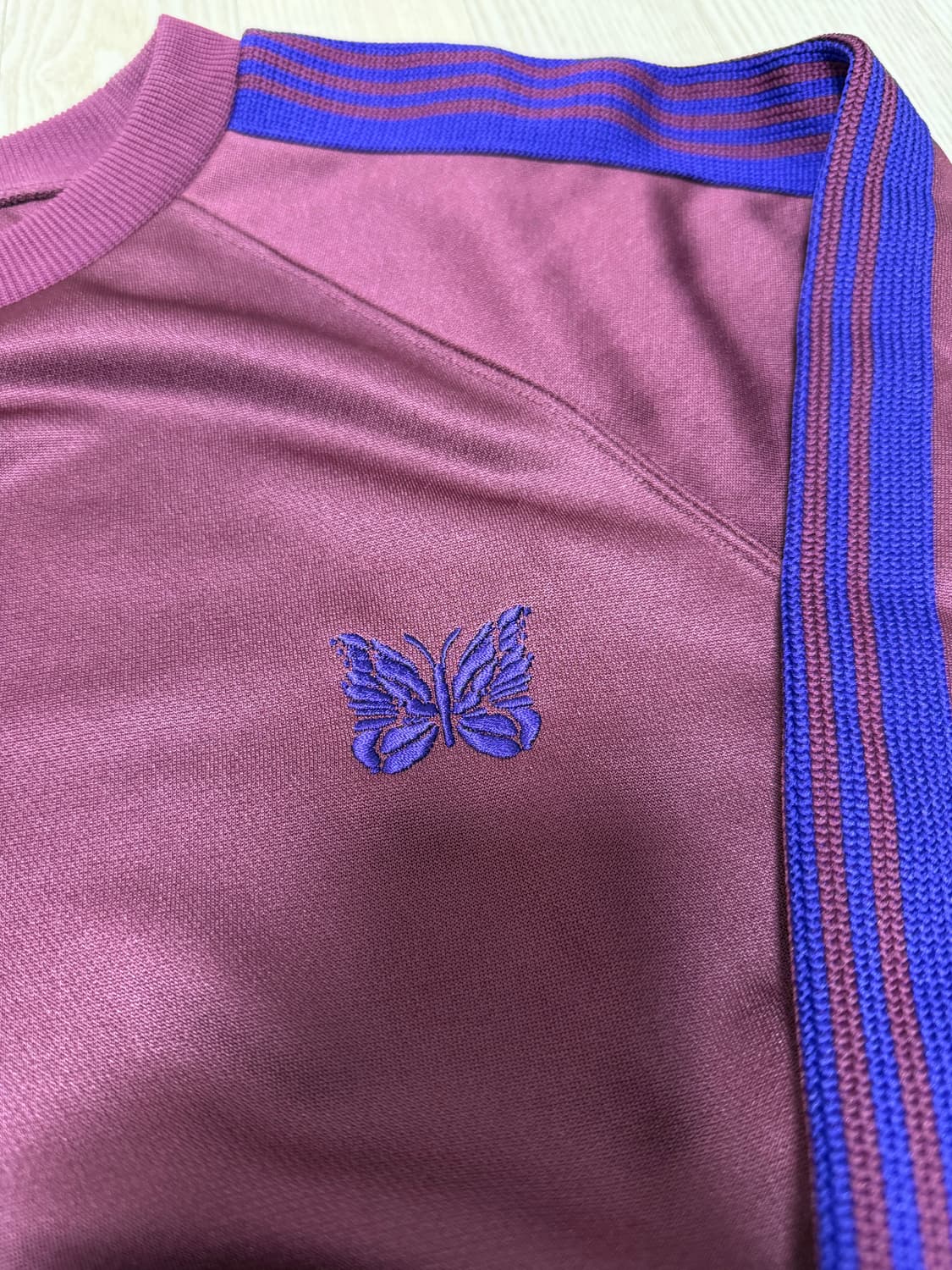 니들스 크루넥 맨투맨 S 상품이미지2