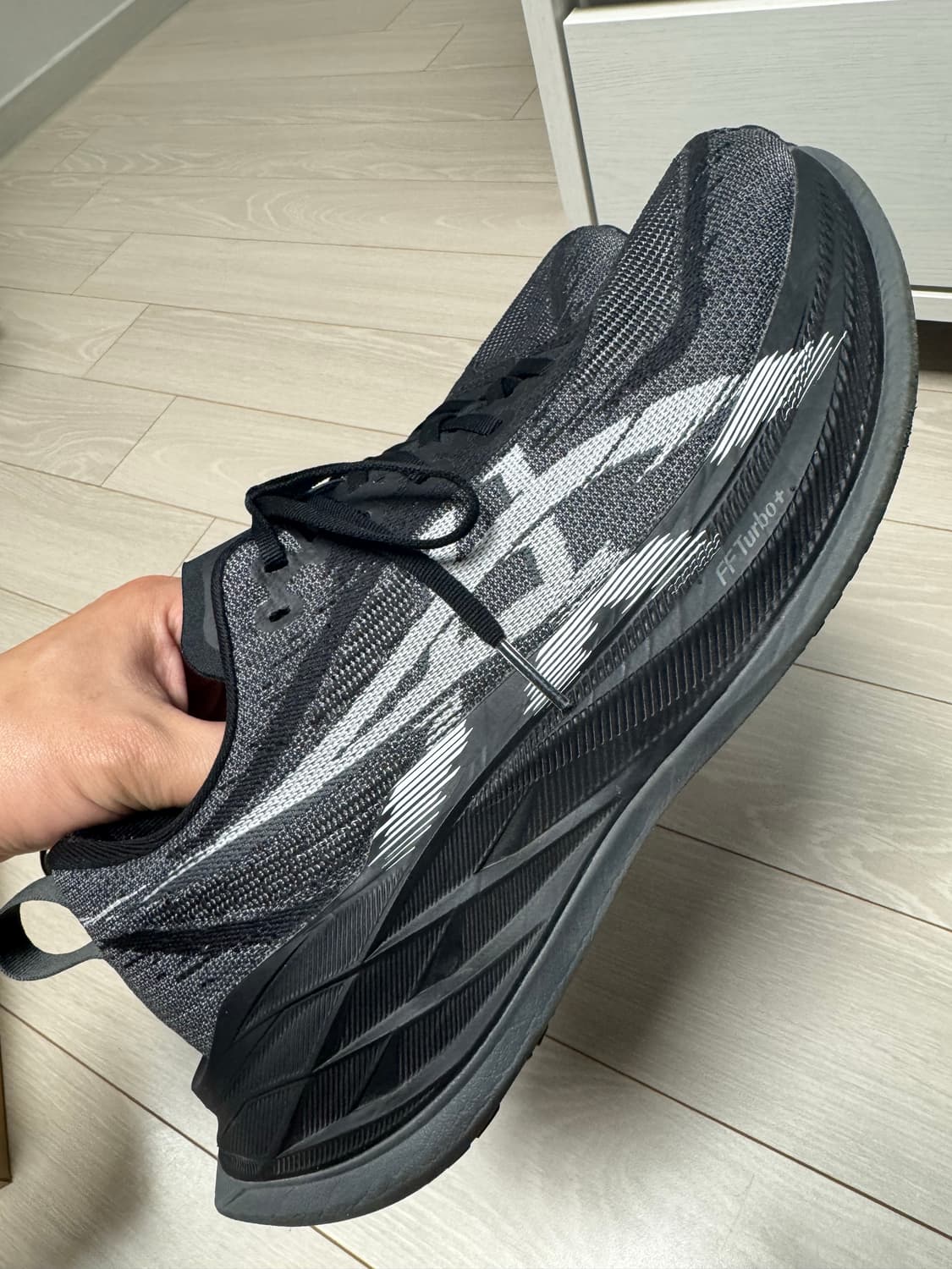 아식스 슈퍼블라스트2 블랙 화이트 275 상품이미지4