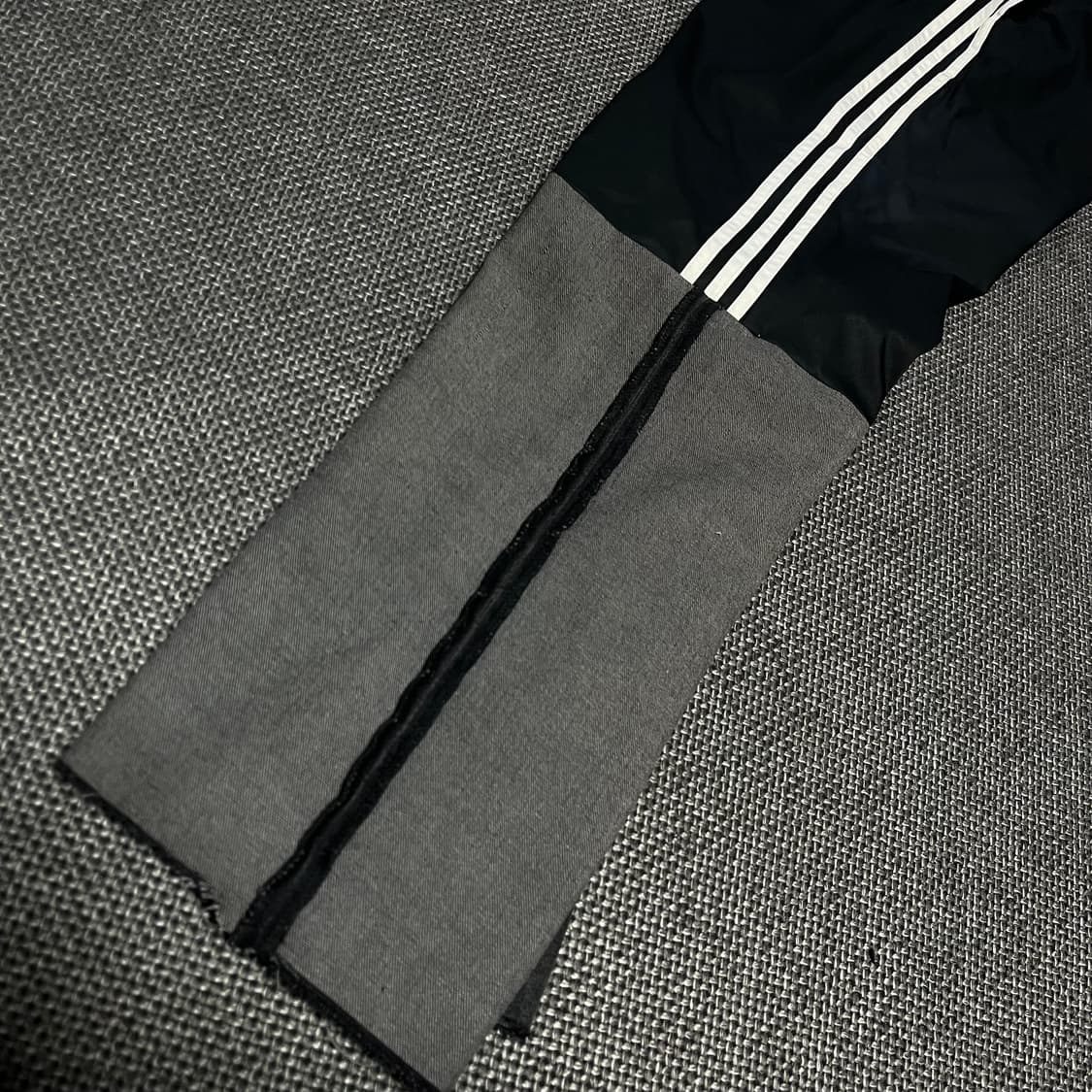 only one adidas custom pants  상품이미지4