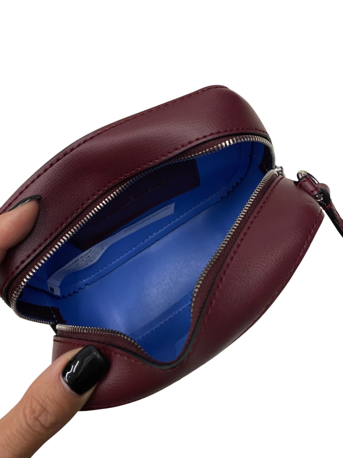 캘빈클라인 CK 크로스백 버건디 상품이미지3