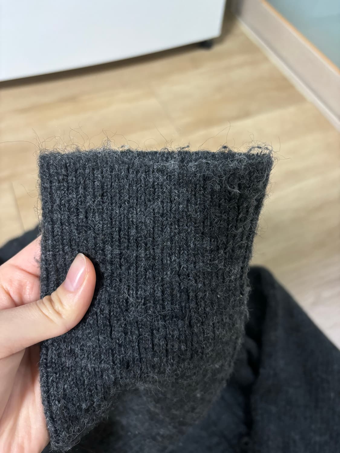미세키서울 니트 차콜 상품이미지3
