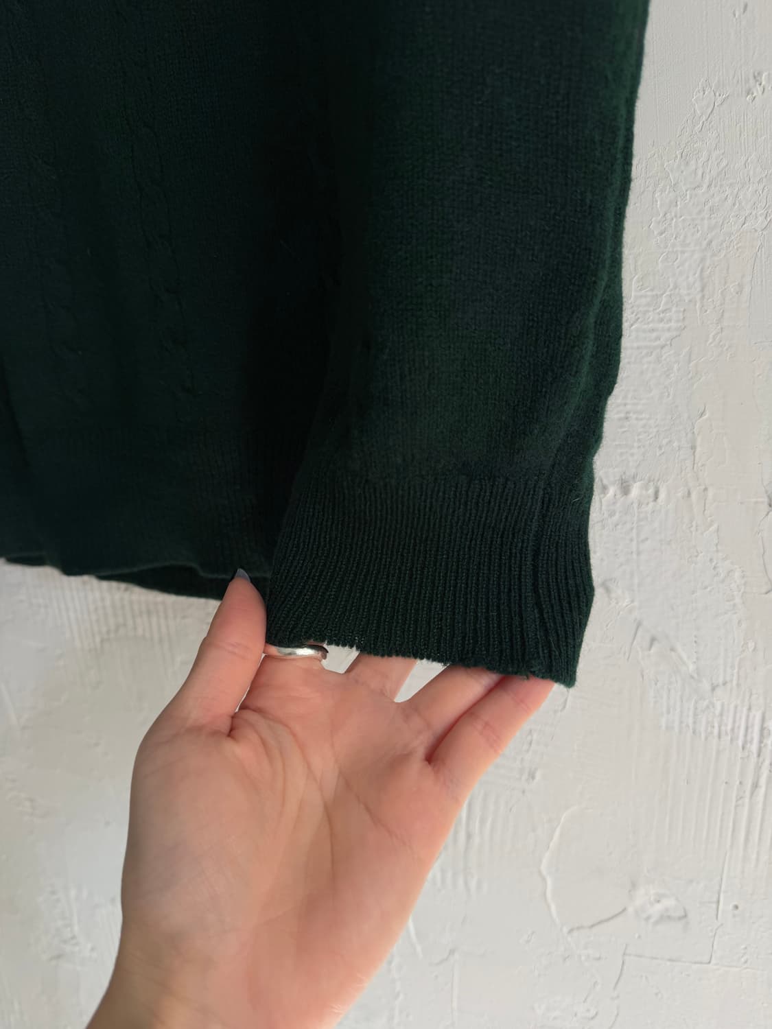 Burberry 버버리 크레스트로고 그린컬러 램스울 니트 베스트 상품이미지7