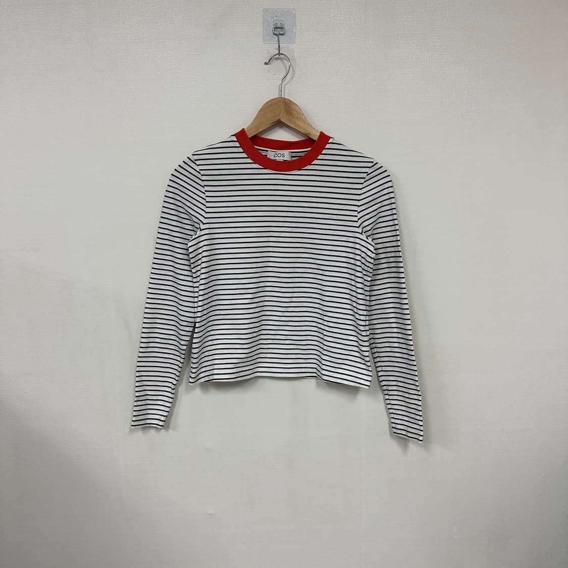 COS 스트라이프 긴팔티셔츠XS 상품이미지1