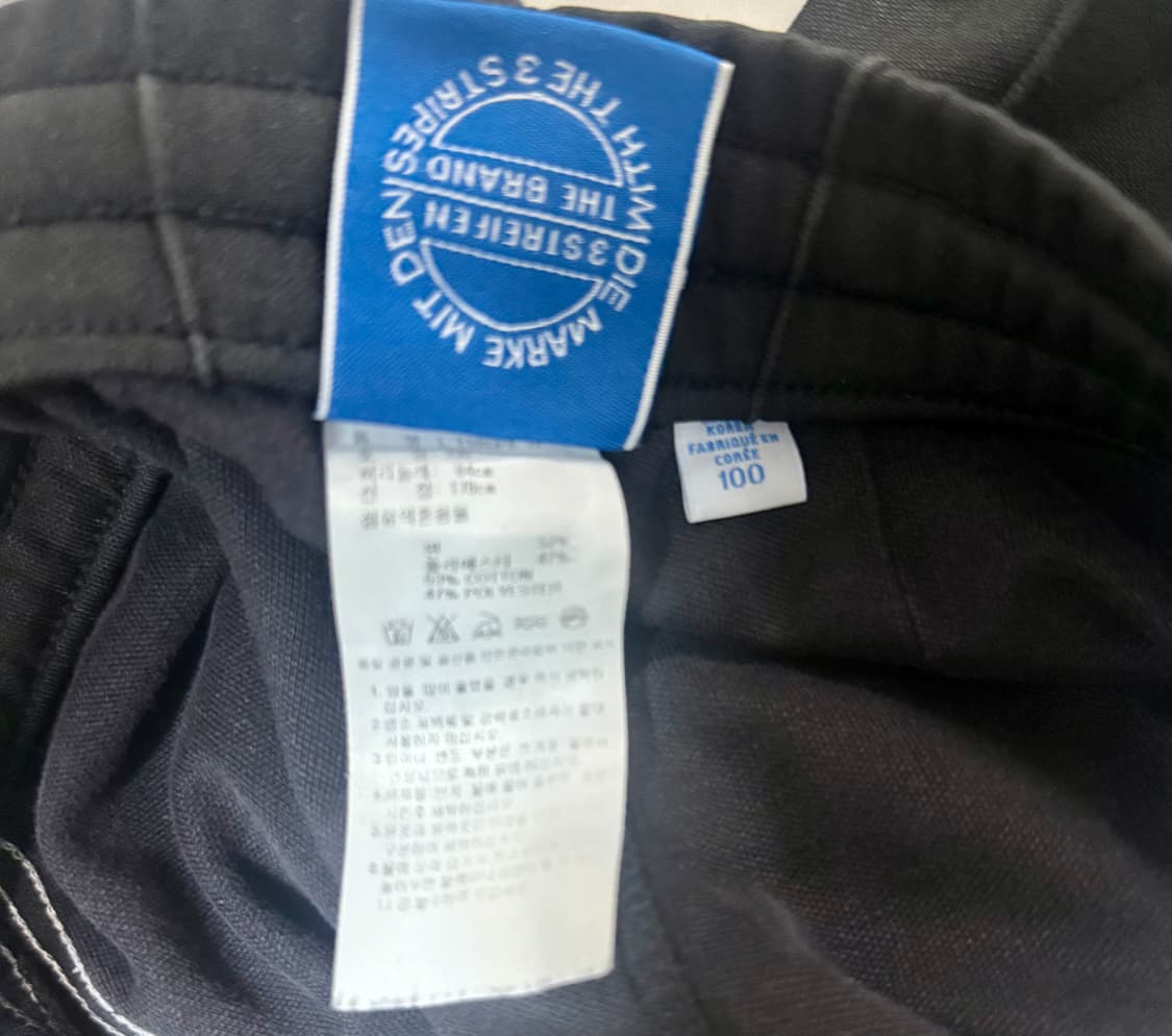 빈티지 무드 🍃 아디다스 블랙 라인 팬츠 (100) 상품이미지5