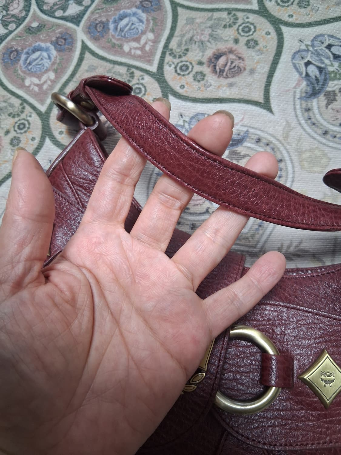 엠시엠가죽숄더백 상품이미지6