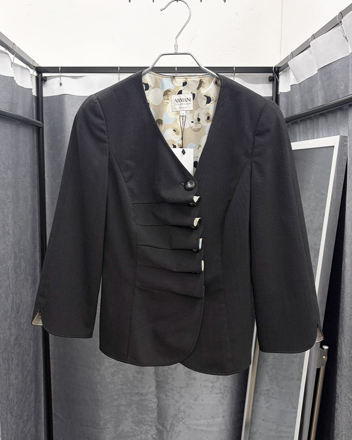 아르마니 꼴레지오니 2009S/S 러플 프론트 테일러드 자켓 상품이미지1