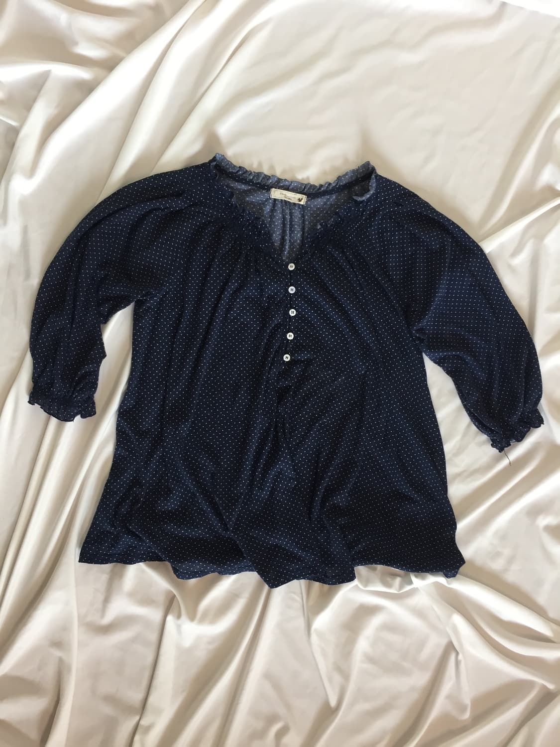 도트 단추 티셔츠 상품이미지2