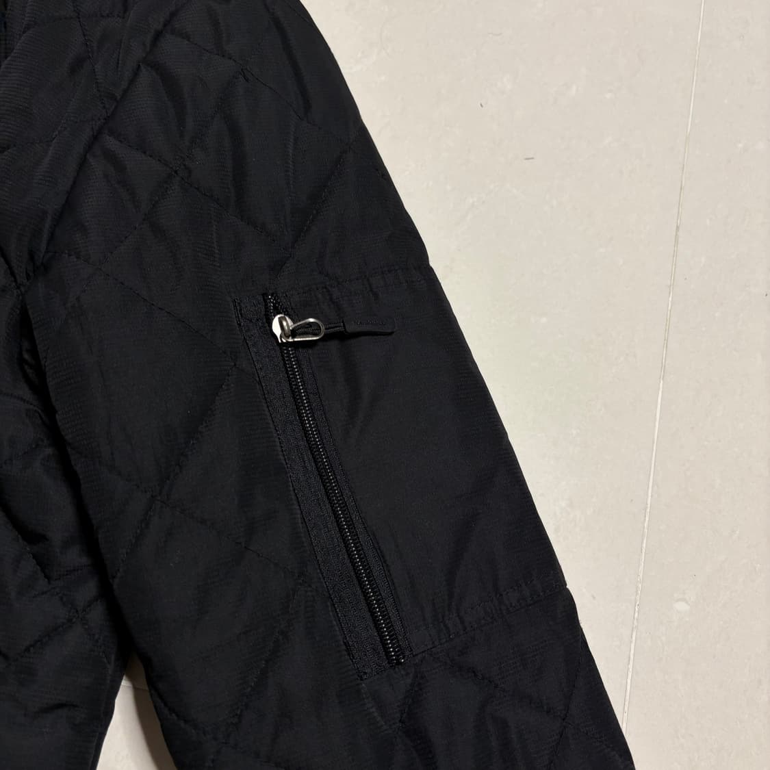 정품 뉴발란스 퀼팅 봄버 ma-1 블랙 집업 자켓 점퍼 상품이미지6