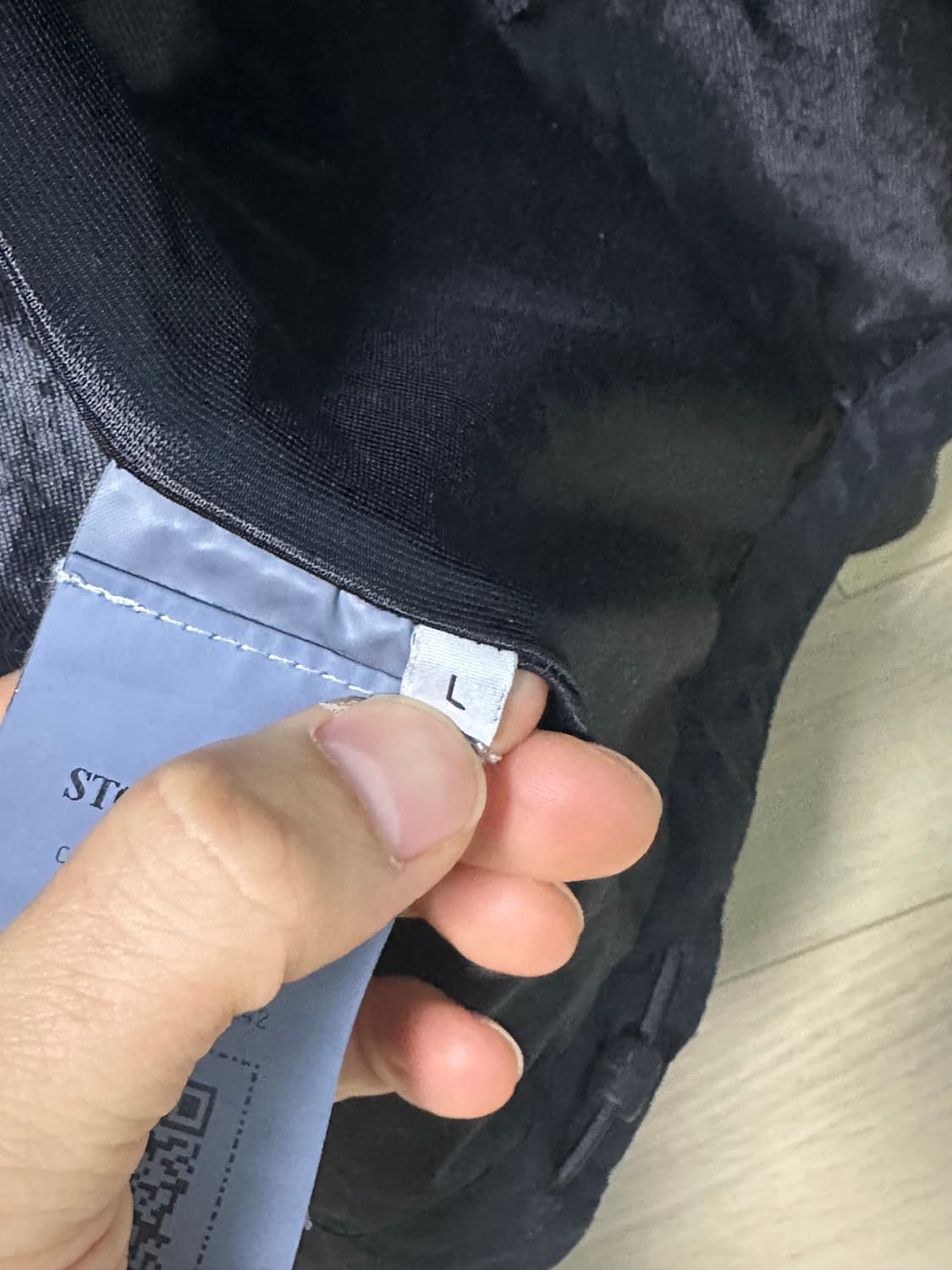 스톤아일랜드 ss25 크링클랩스 바람막이 L사이즈 새제품급 판매  상품이미지8