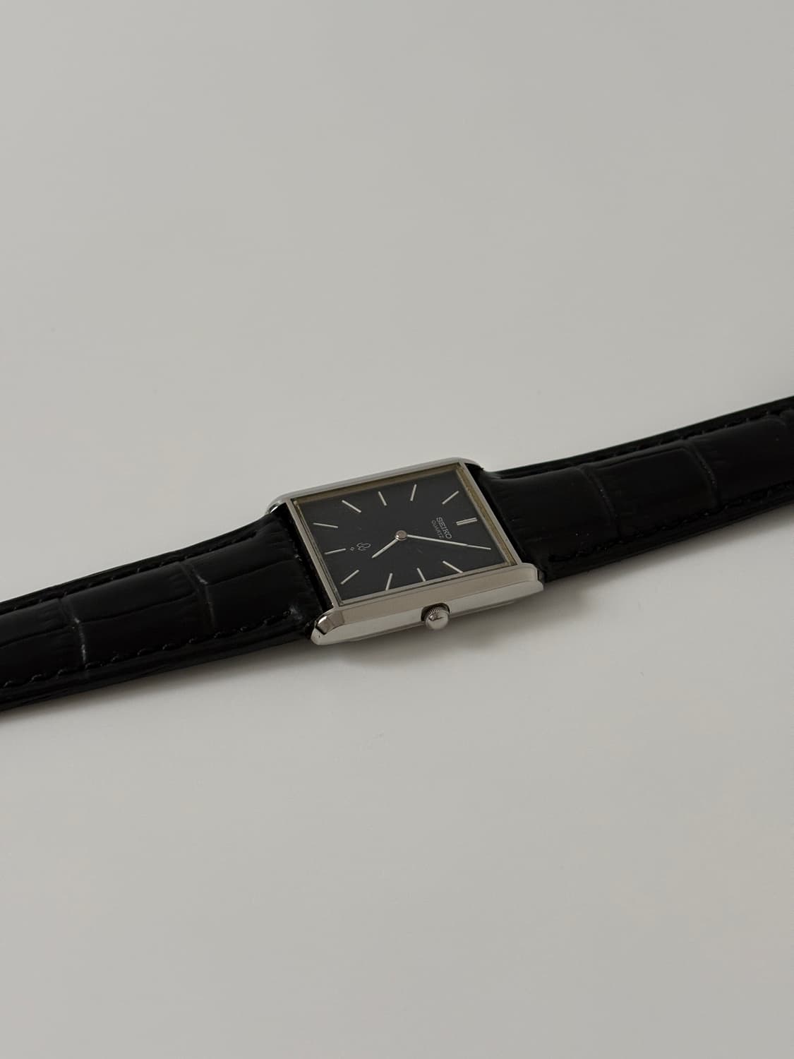 1980s Chariot Navy Dial Tank Quartz 상품이미지5