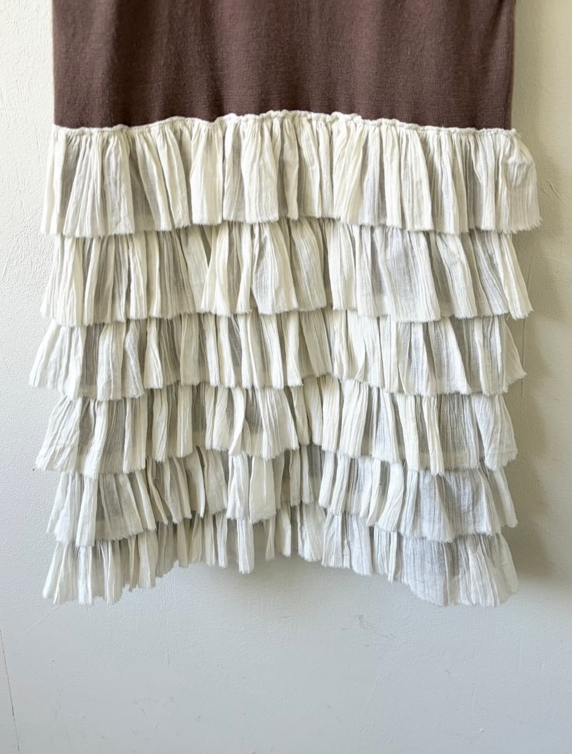 Twelve Heirloom 까메오 레이어드 레이스 탑 상품이미지2